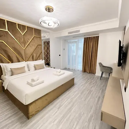 White Titanic Luxury Sea View & Appartement *