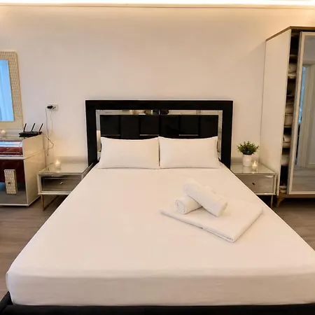 Appartement White Titanic Luxury Sea View & Năvodari