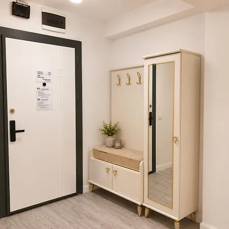 Appartement White Titanic Luxury Sea View & Năvodari